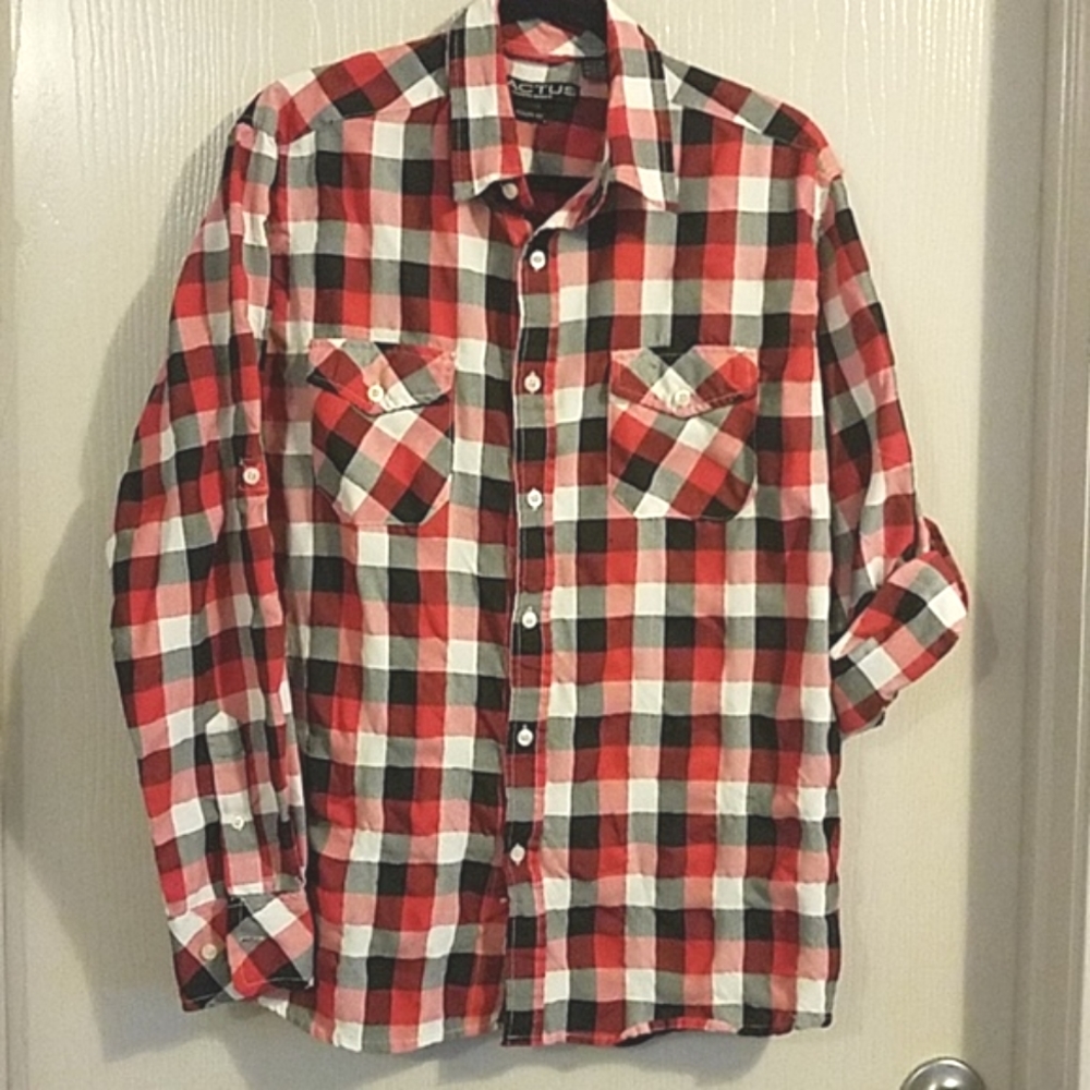 NEW Plaid button down blouse sz. L NEW